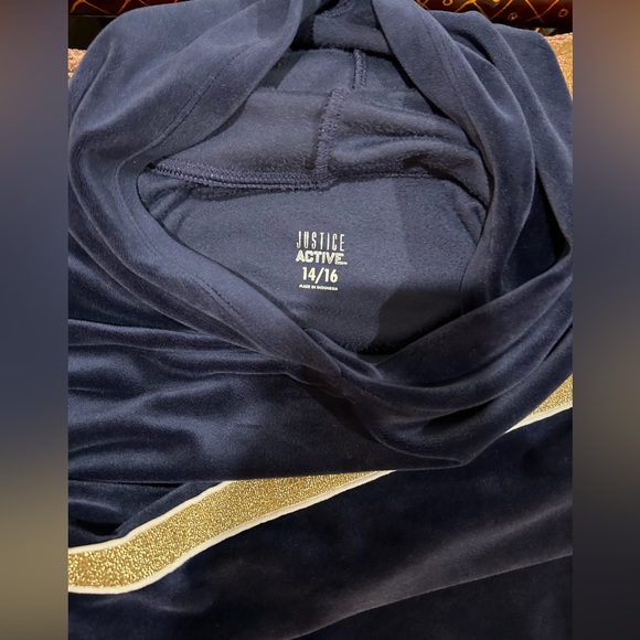 Justice Active, Soccer, Navy Blue Velour, Hoodie. Sz 14/16 - Picture 8 of 9
